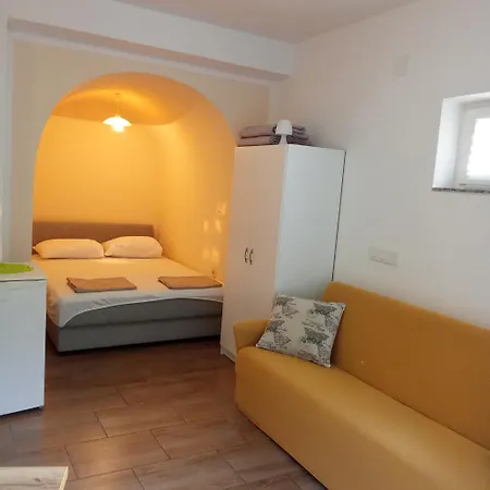 Apartmani Marija Malinska Room photo