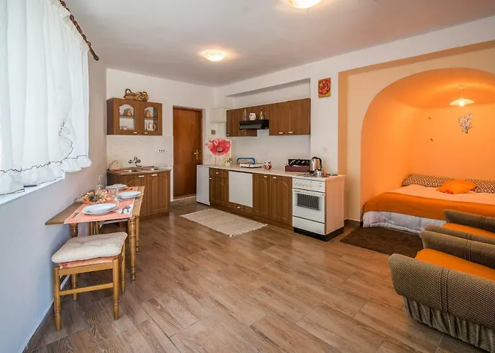 Apartmani Marija Malinska