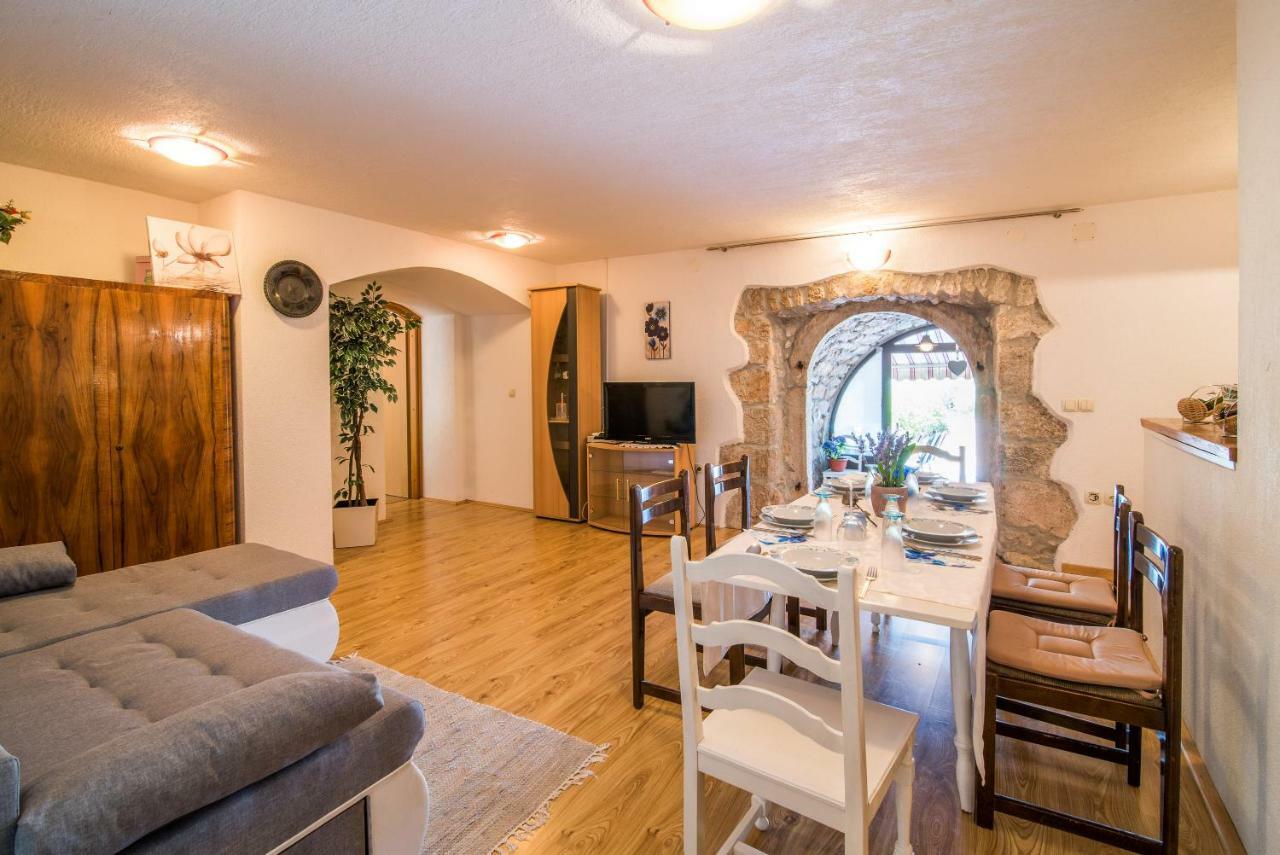Apartment Marija *
